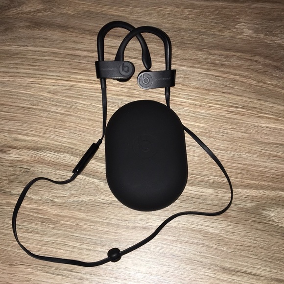 Beats by Dre, Wireless Powerbeats 3 BRAND NEW - Picture 1 of 3